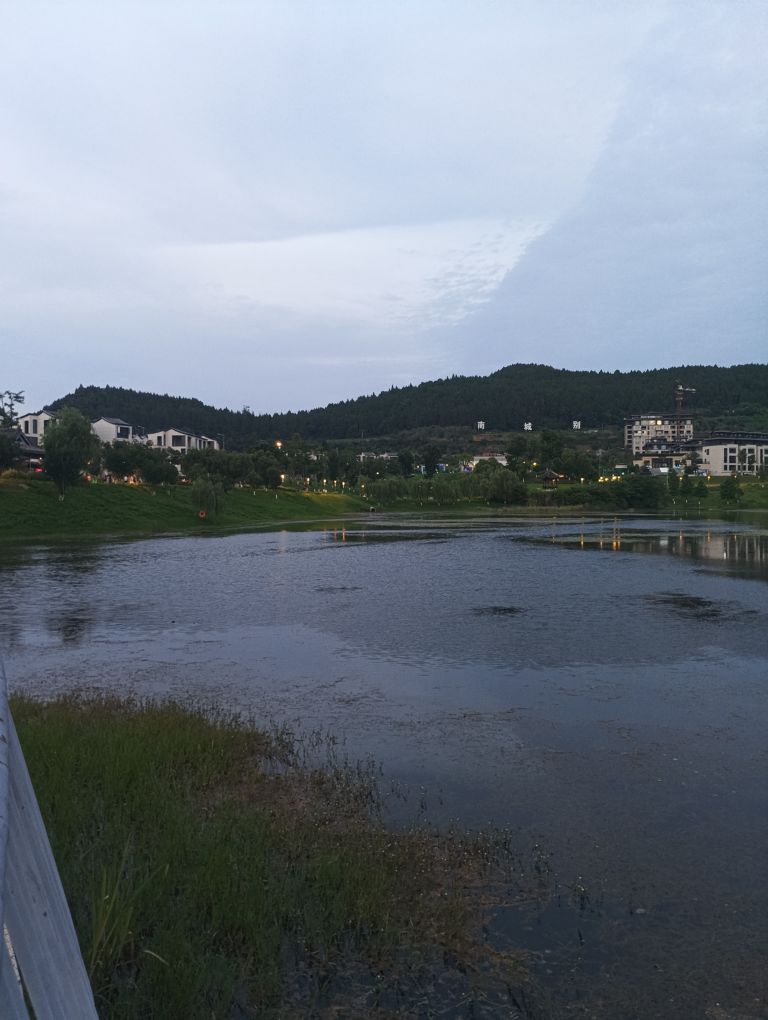 20260820120920front2_0_7906426_FnNvBFDP67WGrS9KSET3st4oIhnE.jpg