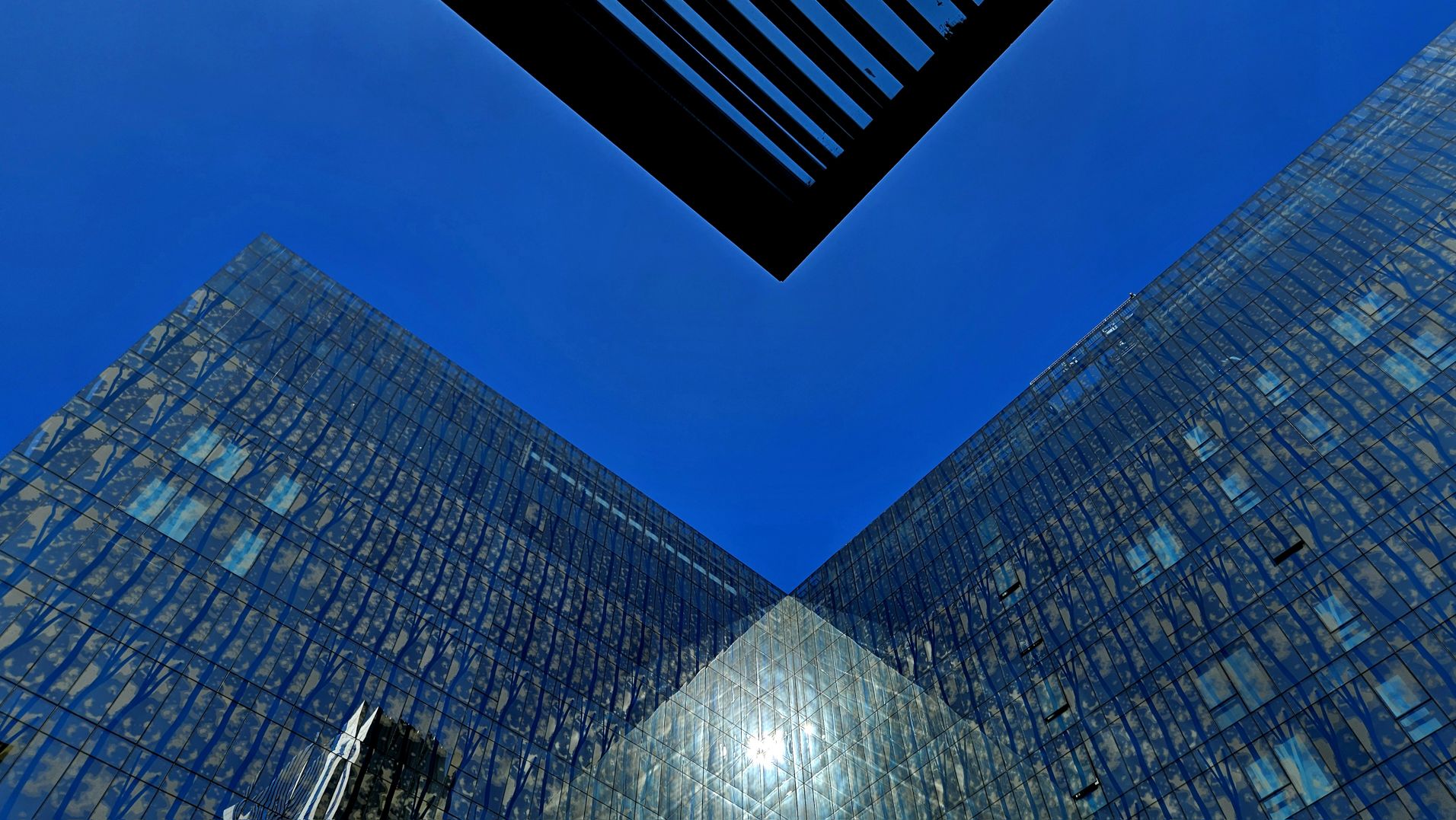20260831200940front2_0_7655089_Fs0sOh2bjl1m1PBibpQFJG63Ejot.jpg