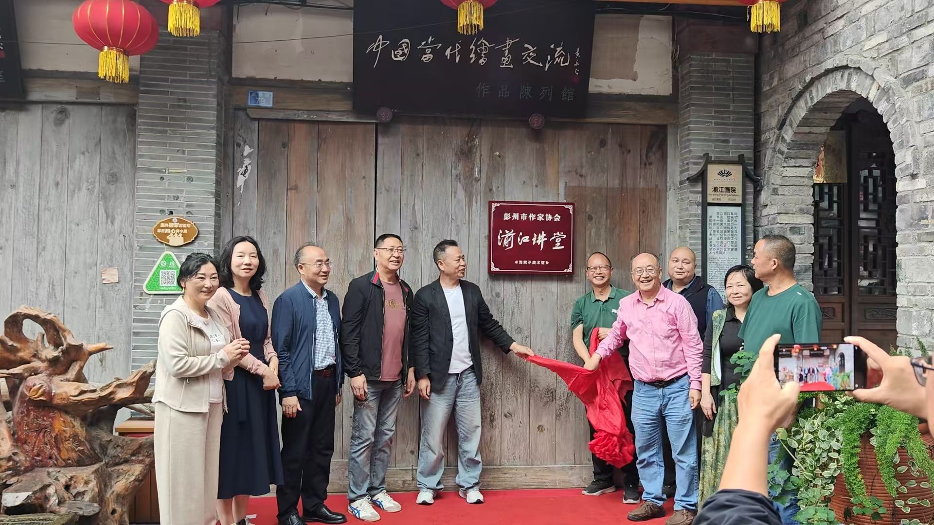 20260919135340front2_0_7851053_FixKCfzD21EJygmfRBeP3wKg8MZd.jpg