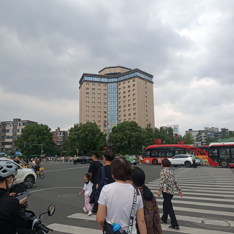 20261007084030front2_0_7873818_Ftq7nLubFafbcl7VJp_EFadzpiK-.jpg