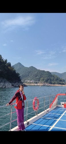 Screenshot_2026-10-15-19-53-34-470_com.miui.gallery.jpg