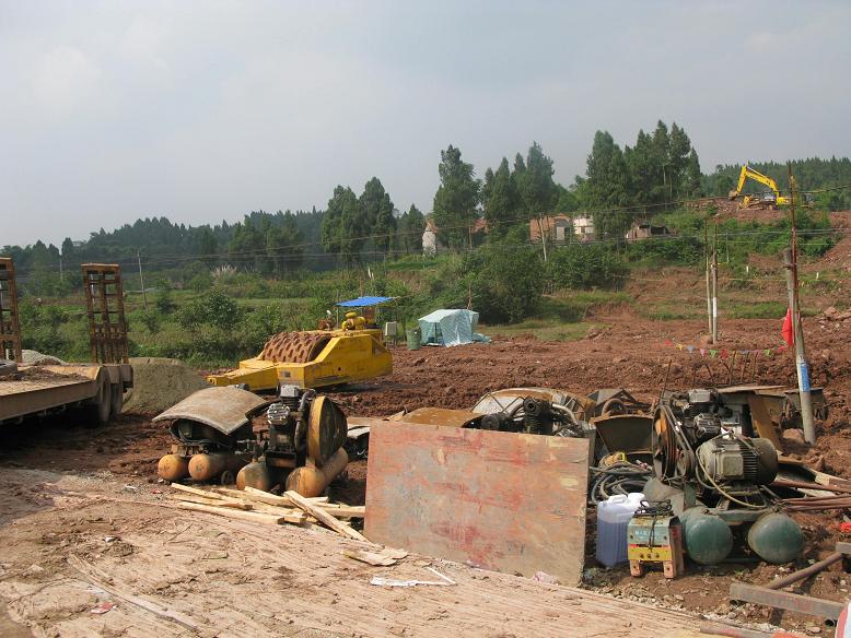 直击成安渝高速公路修建现场